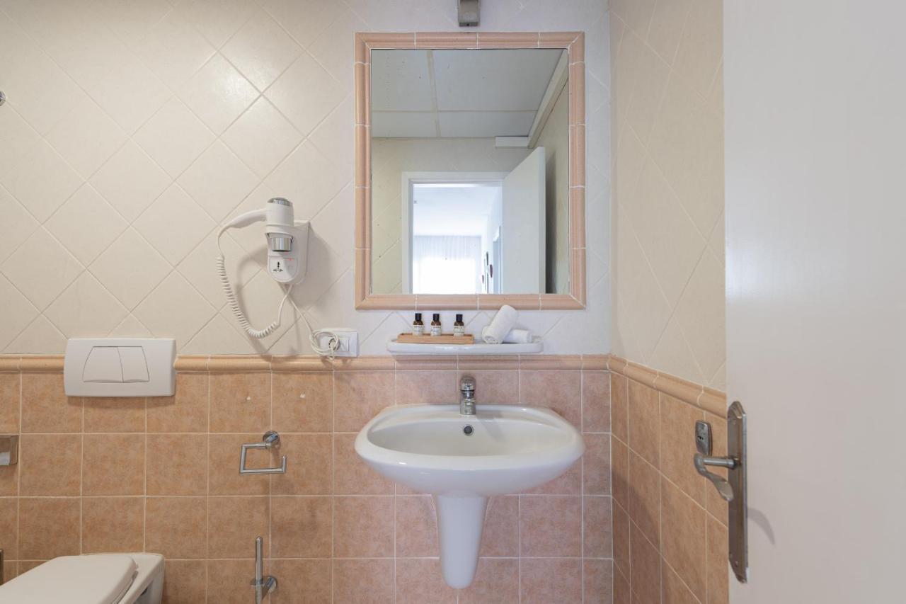 Apartamento 1 Con Terraza Y Piscina En Corralejo Apartman Kültér fotó